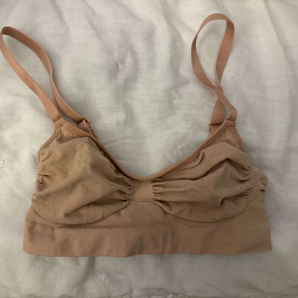 SKIMS Seamless Sculpt Bra